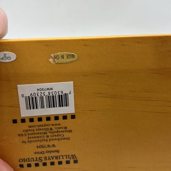 Williraye Studio Sunday Drive Collectible - Picture 9 of 9